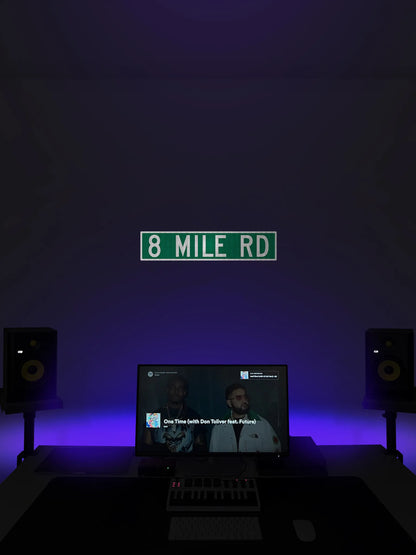 8 Mile Streetsign